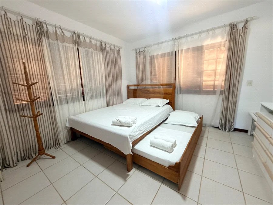Casa à venda com 4 suítes em Ferradura, Armação dos Búzios, RJ