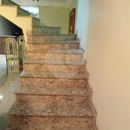 Sobrado residencial com 3 dorm. 1 suíte e 1 vaga de garagem, entre a Saúde e o Alto do Ipiranga