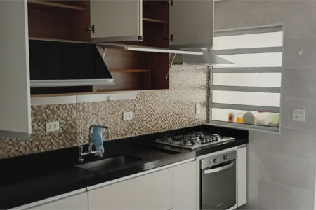 Casa à venda 350m2 com 4 quartos, sendo 2 suítes, em Vila Sônia