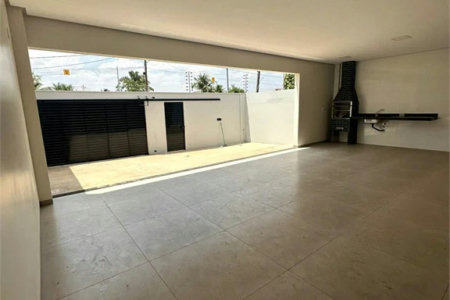 Casa à venda com 4 quartos, sendo 1 suíte, em Bacaba, Balsas, MA
