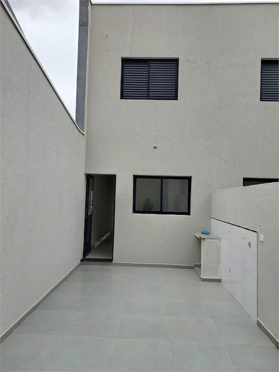 Sobrado à venda novo 2 suítes, 2 vagas 120m² na Vila Sônia