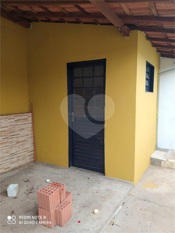 Casa térrea para venda ou locação no bairro Vila Costa do Sol.