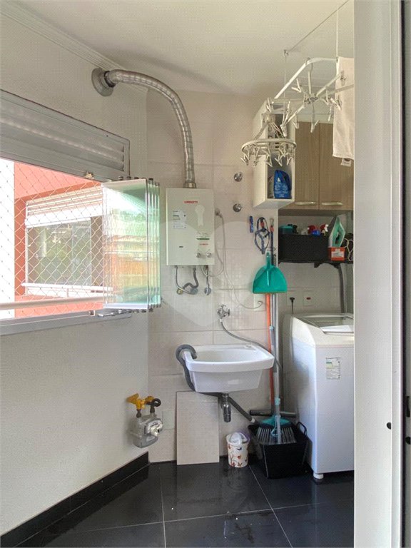 Apartamento com 48m², 2 quartos, garagem, à venda na Vila Nova Cachoeirinha