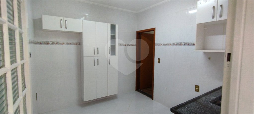 Casa térrea para venda no Planalto paraíso