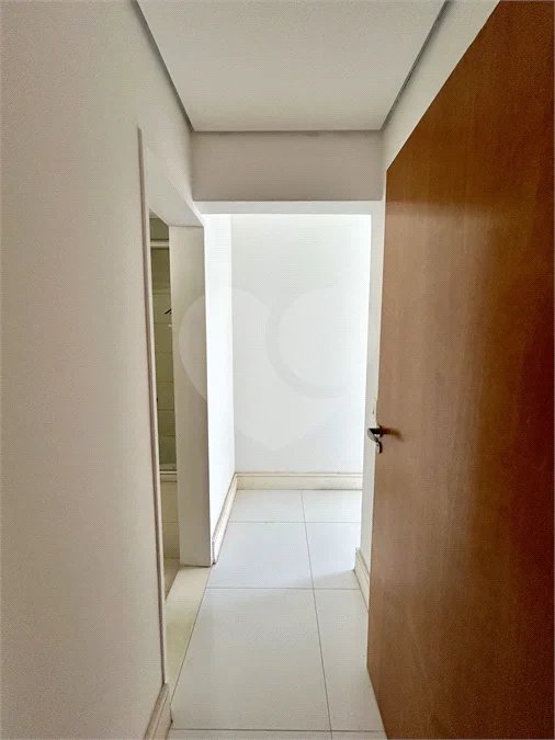 Apartamento de 105 m2, 3 dorms, 2 vagas livres em Perdizes