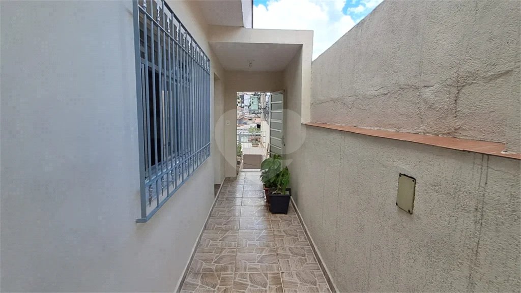 Casa Assobradada à venda | 209 m² | 3 dormitórios | Edícula | 3 vagas na Parada Inglesa!