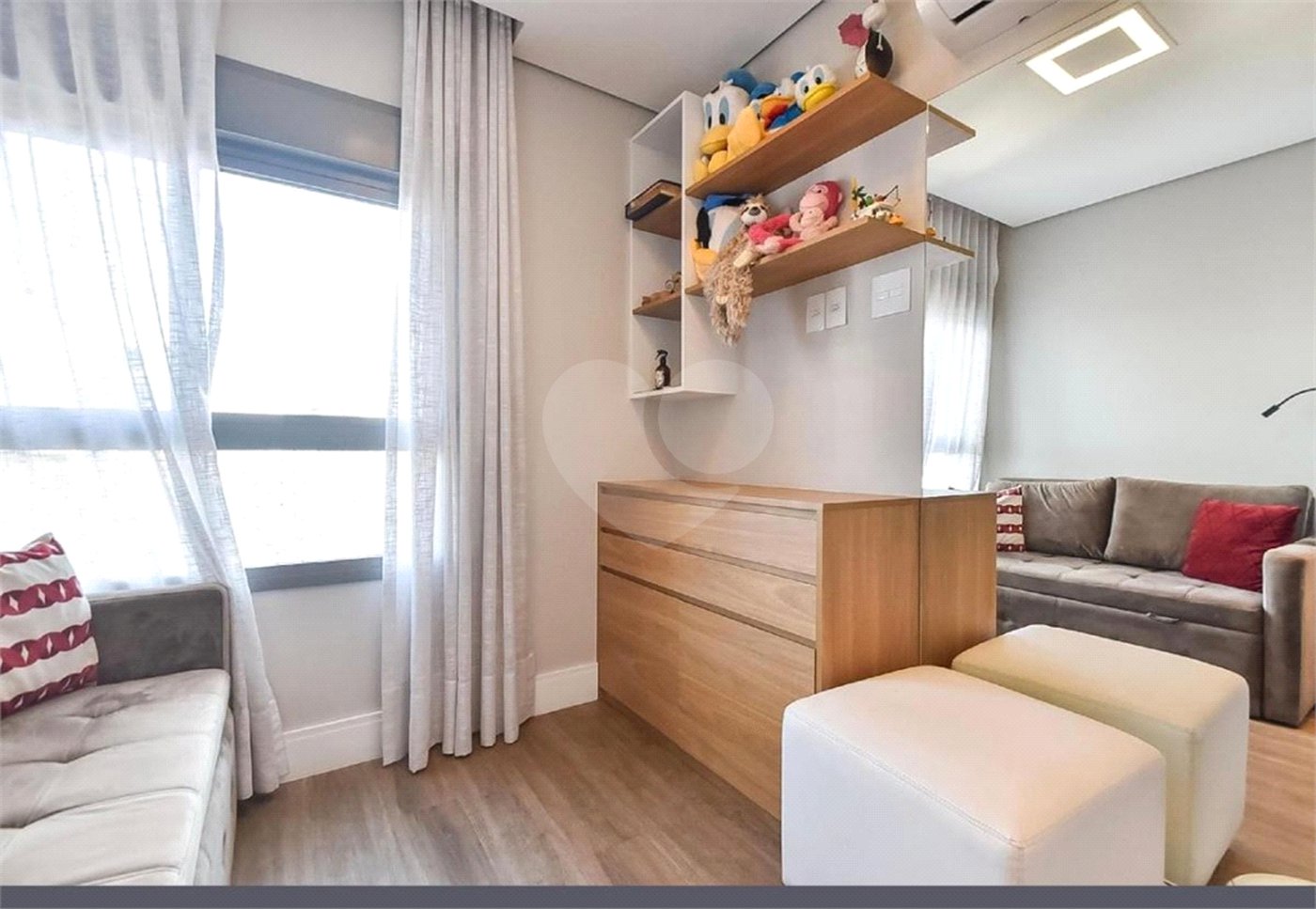 Apartamento à venda na Vila Mariana. Localização espetacular!