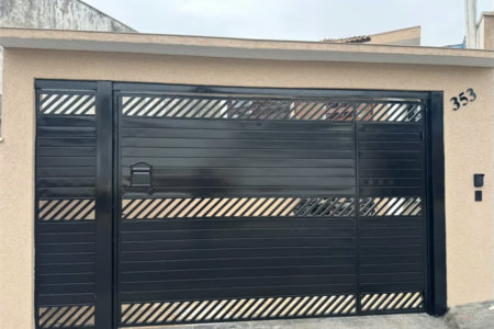 Sobrado à venda ou para alugar com 3 suítes em Vila Sônia, São Paulo, SP
