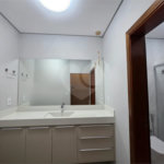 Casa à venda com 4 suítes no condomínio Residencial Jardim Primavera, Louveira - SP