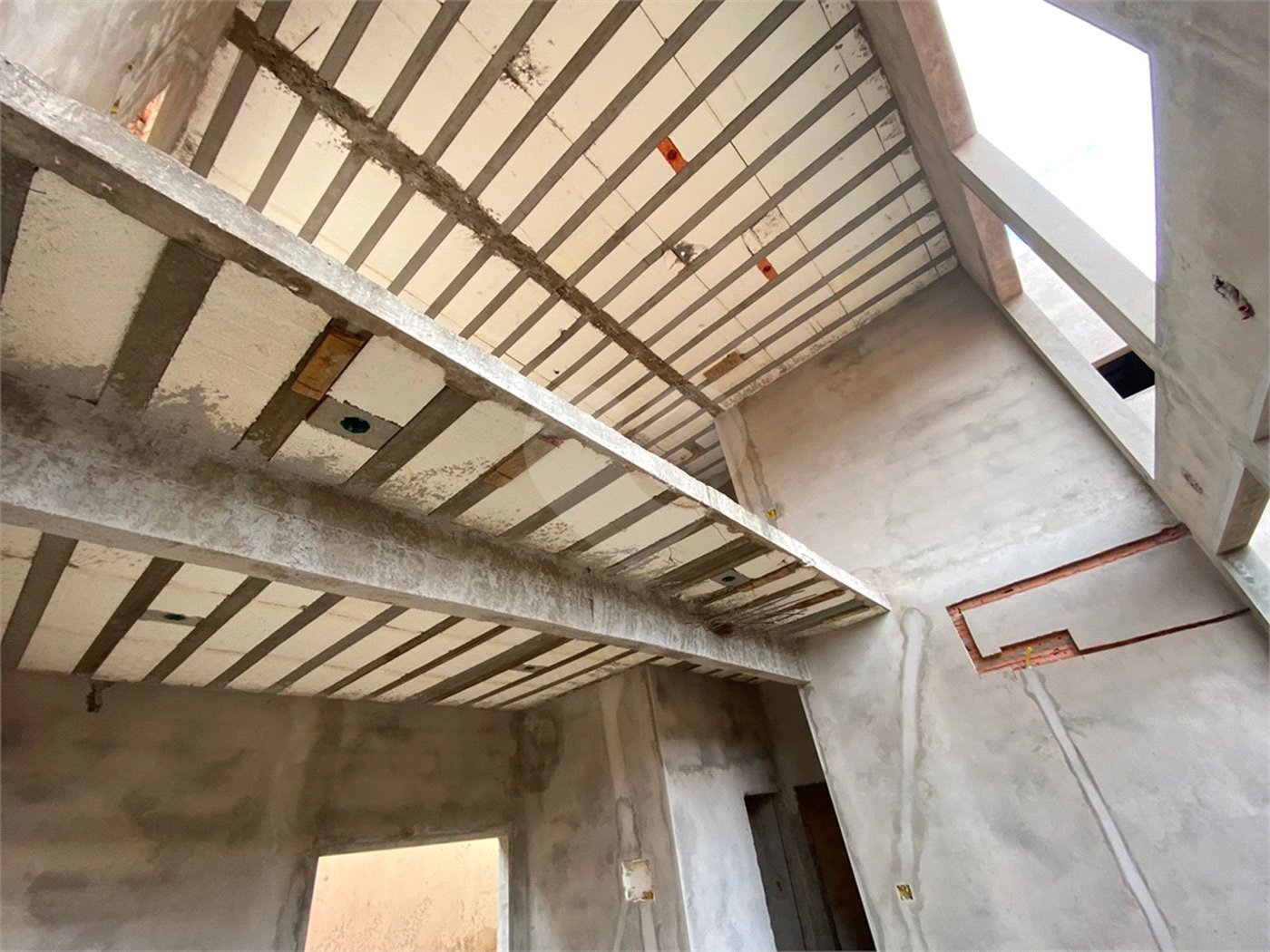 Casa térrea na Vila São José.