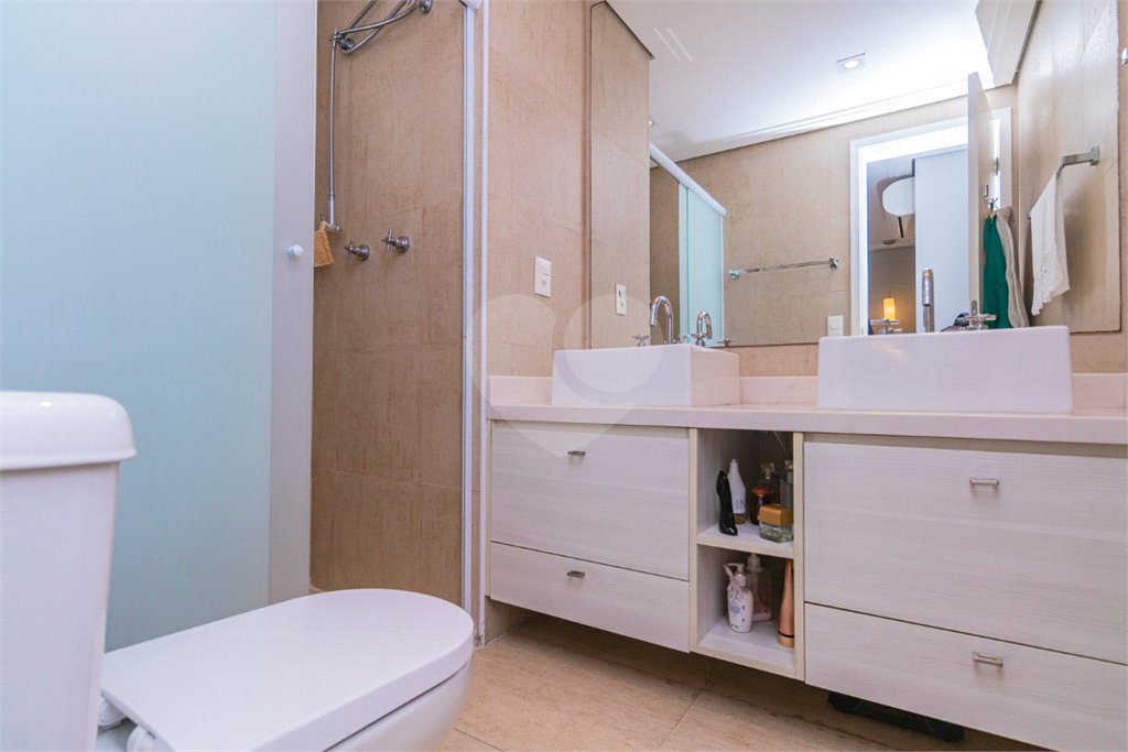 Apartamento à venda com 3 suítes em Vila Mascote, São Paulo, SP