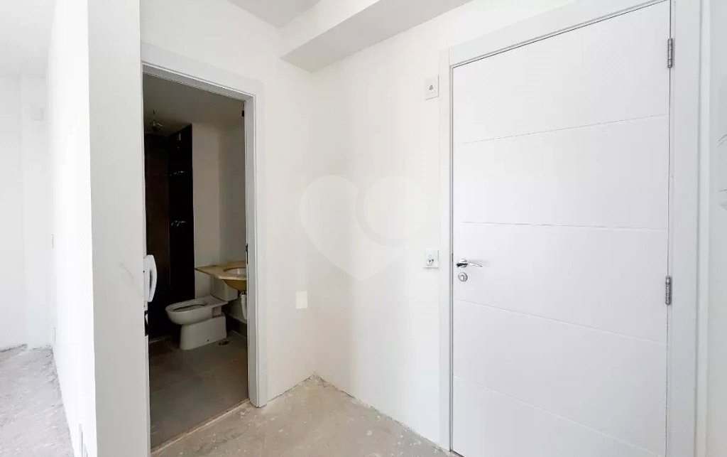 Apartamento com 1 dormitório próximo ao metrô Linha Verde.