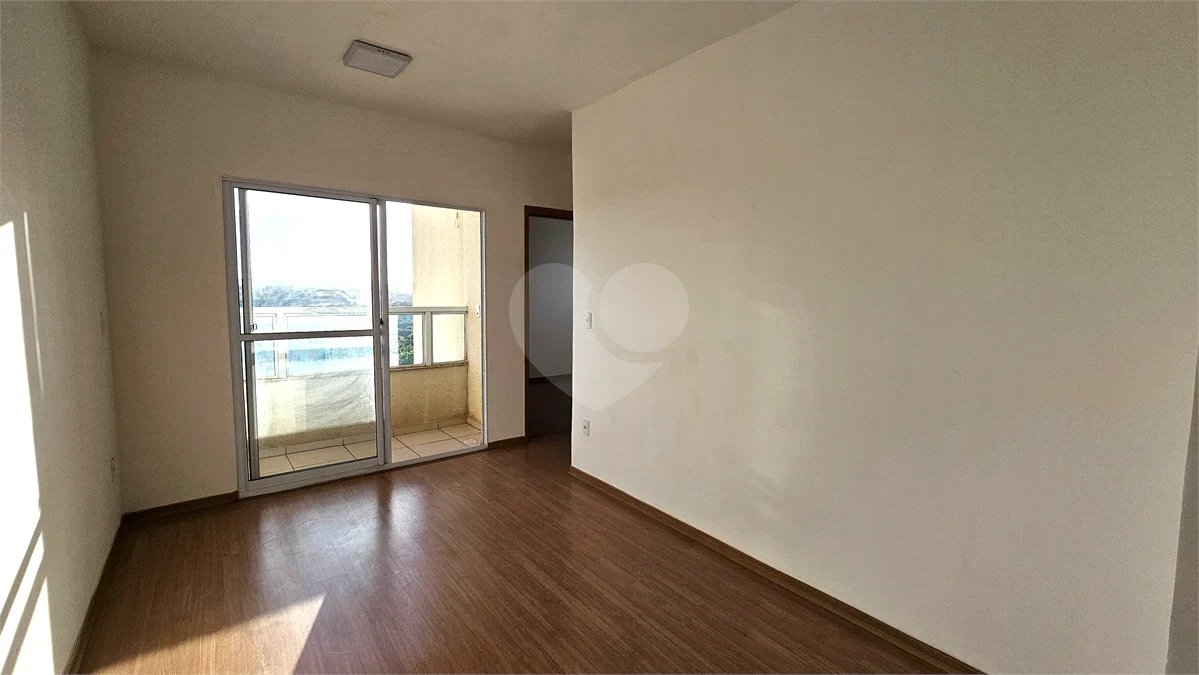 Apartamento para venda no Edifício Piazza Turin, bairro Glebas Califórnia, Piracicaba/SP.
