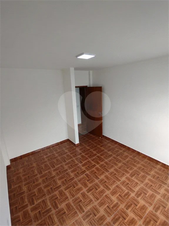 Apartamento à Venda