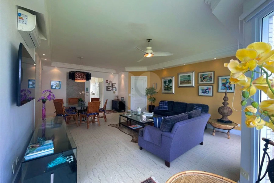 Apartamento à venda com 3 quartos, sendo 2 suítes, em Riviera de São Lourenço, Bertioga, SP
