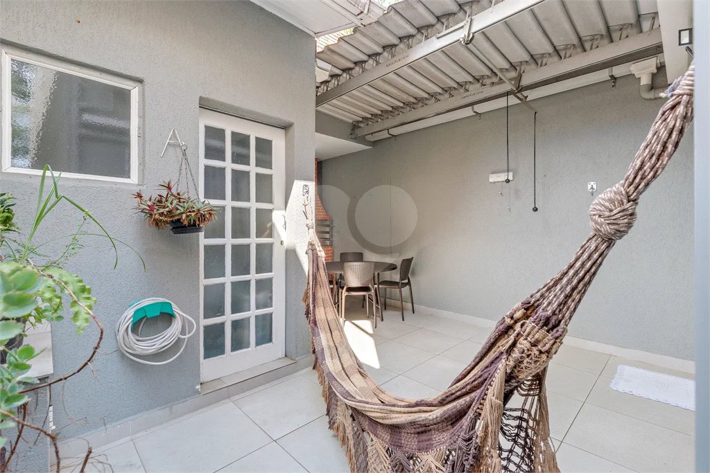 Sobrado para alugar com 2 quartos, sendo 1 suíte, em Alto da Boa Vista, São Paulo, SP