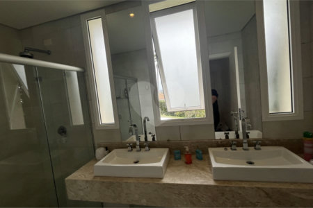 Casa a Venda no Condomínio Porto Atibaia com 4 dormitórios