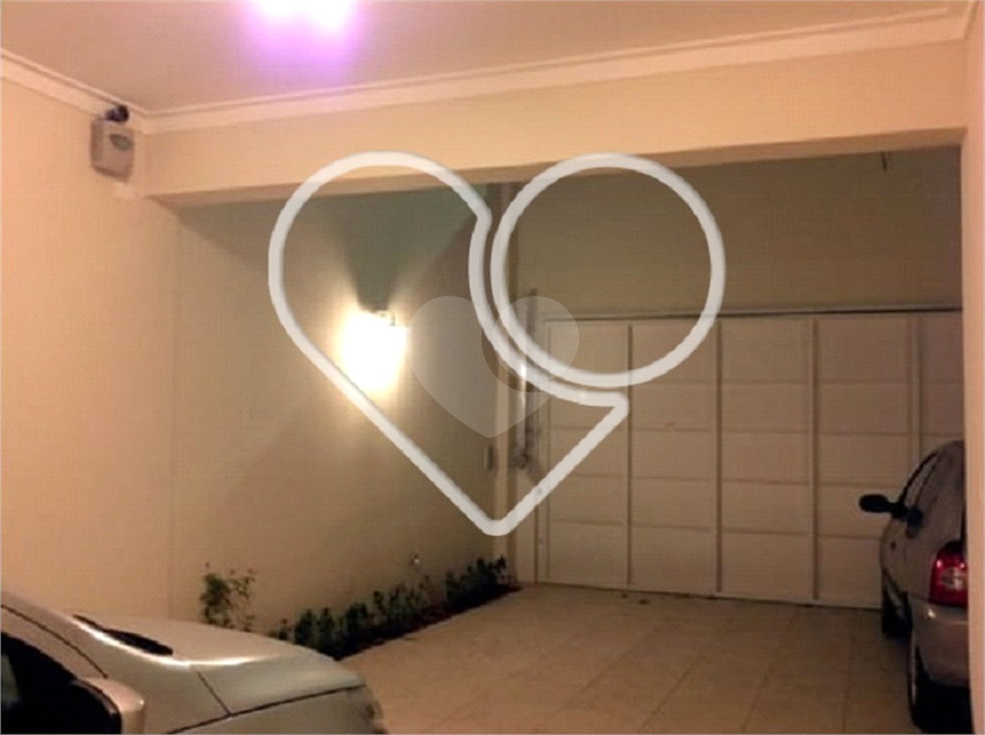Casa à venda na Saúde c/293m2 - 4 Suítes/4 Salas/3 Vagas na garagem