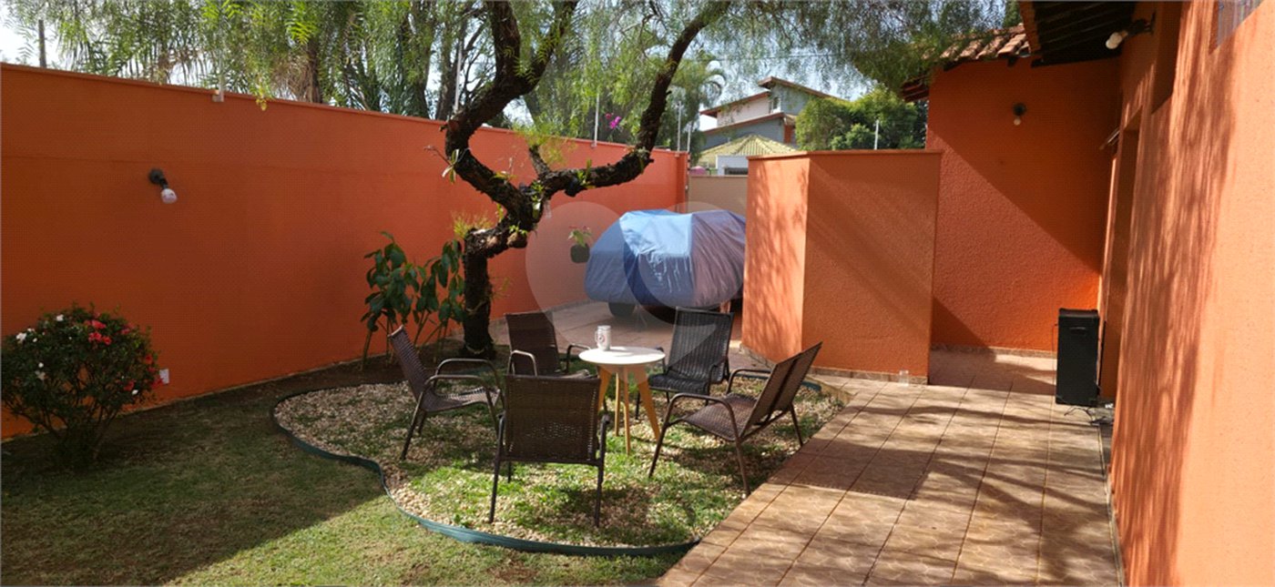 Casa à venda no Parque Fehr de 500m²