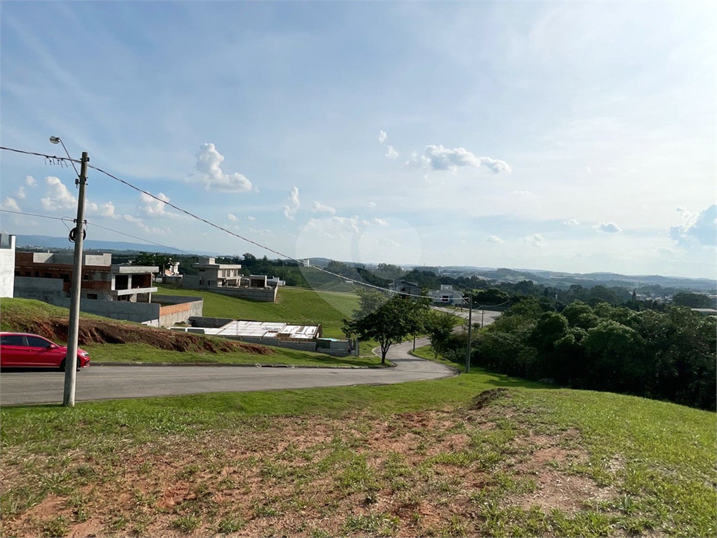 Terreno a venda no Condomínio Residencial Santa Isabel