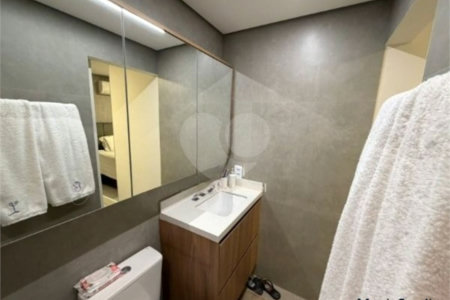 Apartamento com 120m², 3 dormitórios, sendo 3 suítes, 2 vagas de garagem, à venda no Tatuapé.