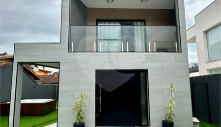 Casa à venda com 5 quartos, sendo 2 suítes, em Morada da Praia, Bertioga, SP