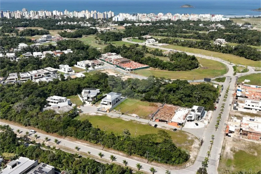 Terreno à venda em Riviera de São Lourenço, Bertioga, SP