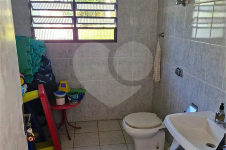 EXCELENTE RESIDÊNCIA À VENDA NO CONDOMÍNIO COLINAS VERDES – ARUJÁ/SP