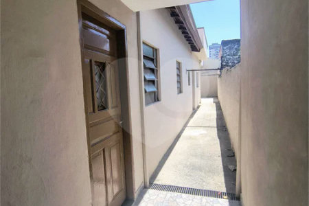 Casa para Locação no Jardim Pau Preto – Indaiatuba/SP - 3 dormitórios, quintal e garagem com portão manual