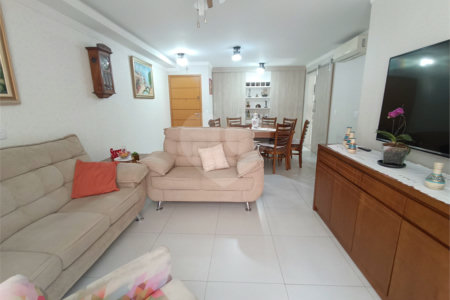 Apartamento à venda com 3 quartos, sendo 1 suíte, no Centro, São Roque, SP