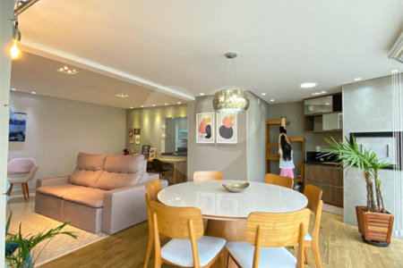 Apartamento na Mooca 107m² 3 suítes, 2 vagas e lazer completo
