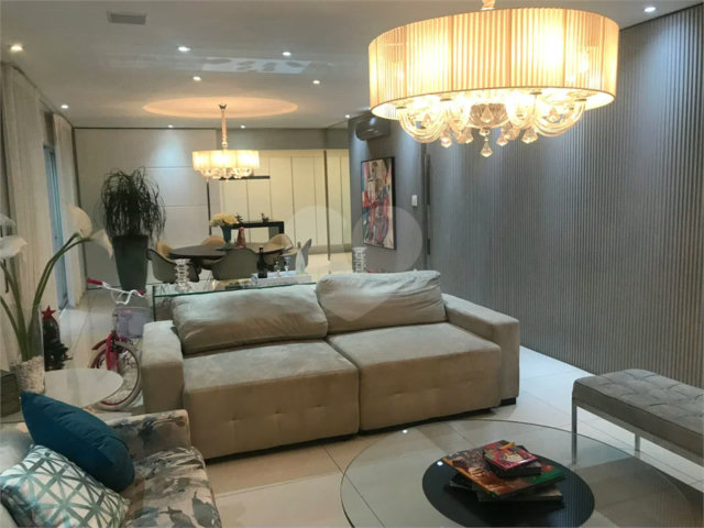 Apartamento para alugar com 3 suítes em Jardim Marajoara, São Paulo, SP