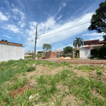 Excelente terreno com 525,00 m² de área total, no bairro Parque Santa Mônica.