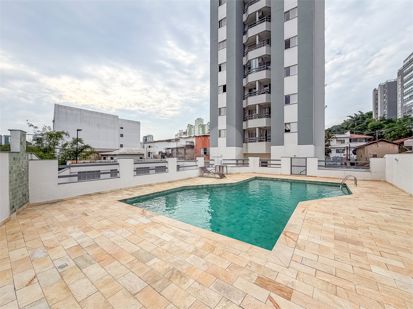 APARTAMENTO 2 QUARTOS 2 VAGAS À VENDA NA SAÚDE VENDER
