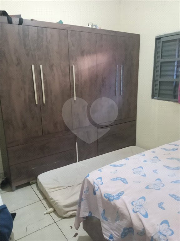 Imóvel para venda sendo 03 casas independentes na Vila Celina.