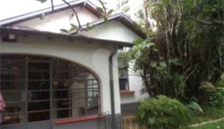 Casa à venda com 3 quartos em Campo Belo, São Paulo, SP