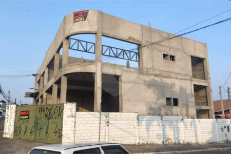 Sala comercial em Sumaré de  440 mt2.