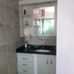 Apartamento Amplo e Completo na Praia da Enseada – Guarujá