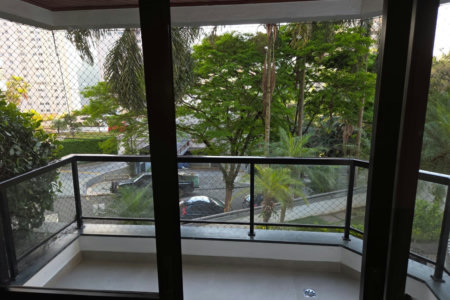 Apartamento à venda com 3 quartos, sendo 1 suíte, em Vila Andrade, São Paulo - SP