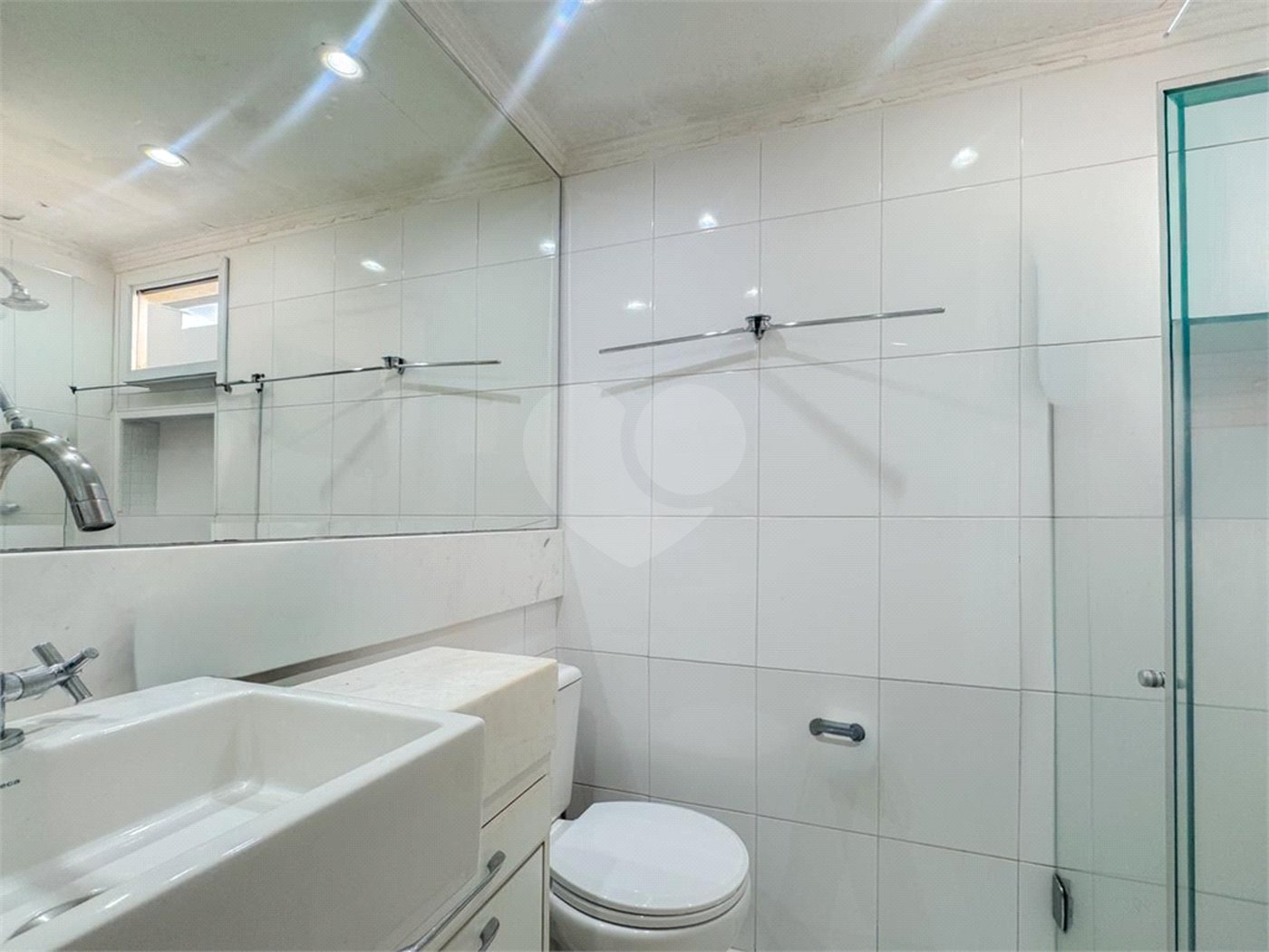 Apartamento à enda no Jd. Anália Franco