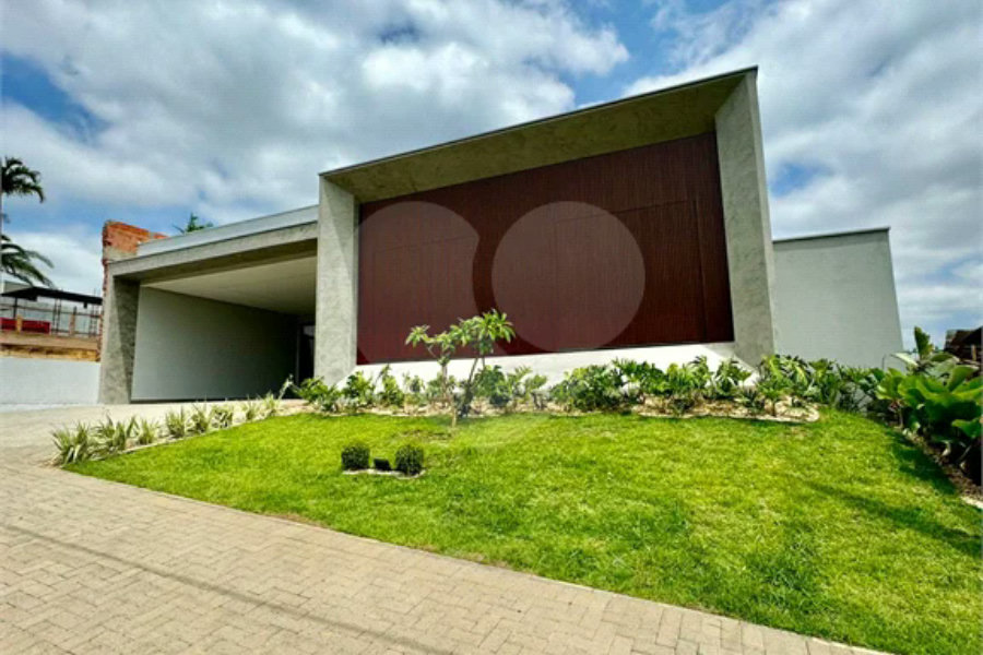 Casa à venda no Damha II com 4 Suítes em Piracicaba/SP.