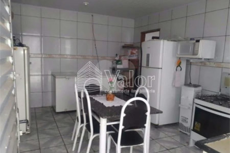 Casa térrea à venda com salão comercial