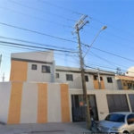 Sobrado com 194m² , 3 dormitórios , sendo 1 suíte , 4 vagas , à venda na Vila Pires , em Santo André.
