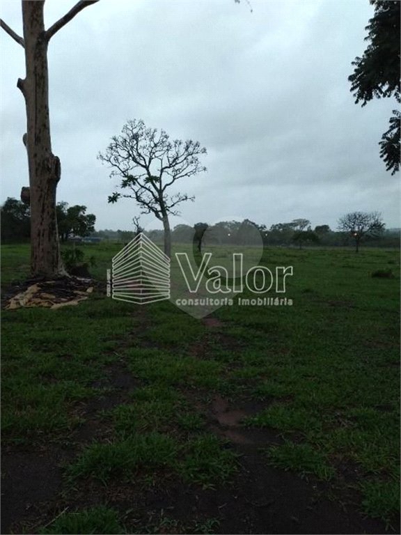 Área rural para venda no Varjão.