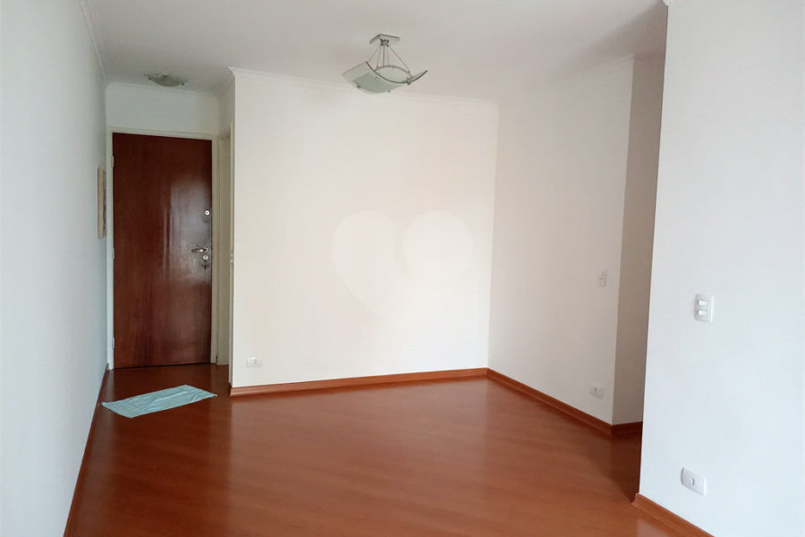 Apartamento 03 dormitórios para locação na Parada Inglesa em São Paulo/SP