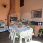 Casa a venda na cidade de São Pedro - SP.
