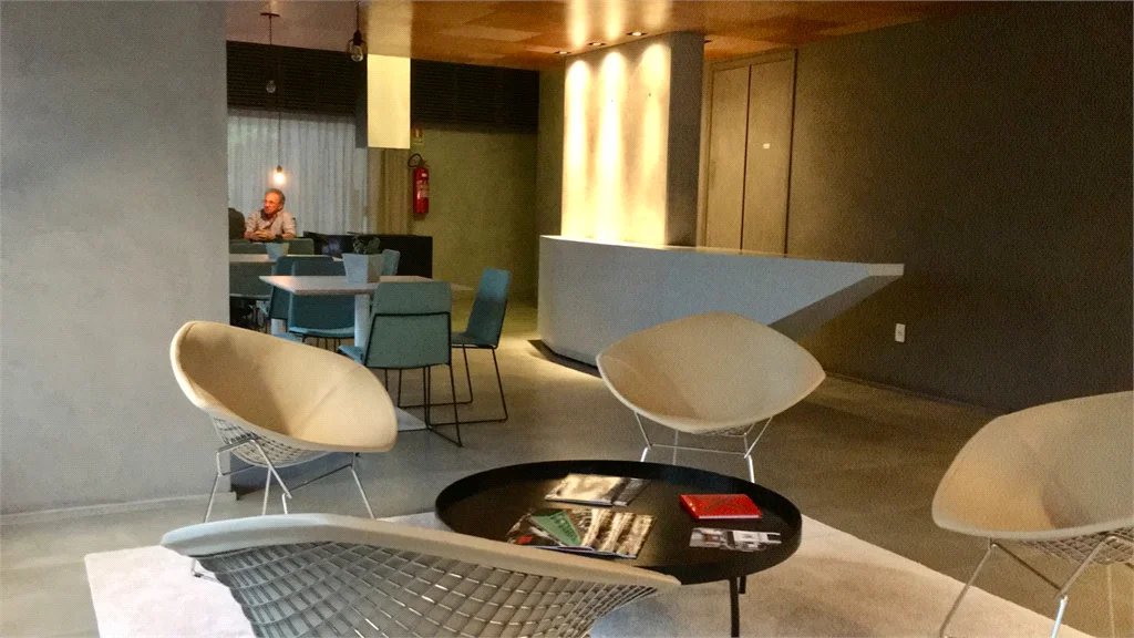 Apartamento à venda ou para alugar com 1 suíte em Jardim Fonte do Morumbi, São Paulo, SP