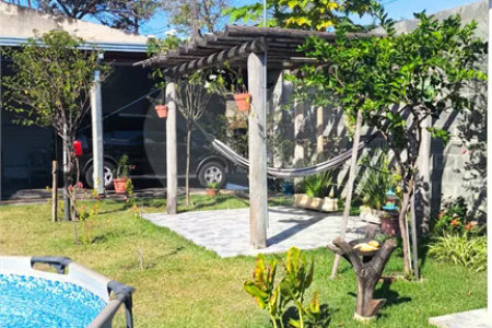 EXCELENTE TERRENO DE ESQUINA PRÓX. A REBOUÇAS.