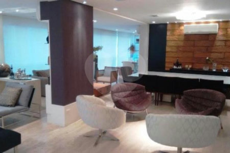 Apartamento Alto Padrão no Campo Belo