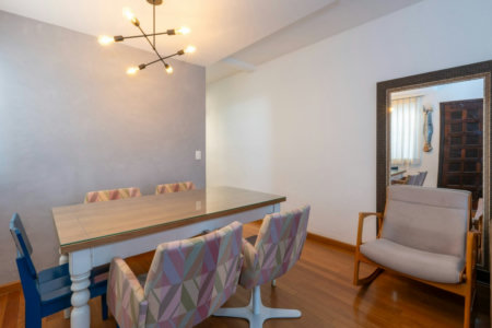 Sobrado à venda com 3 quartos, sendo 1 suíte, em Vila Morse, São Paulo, SP